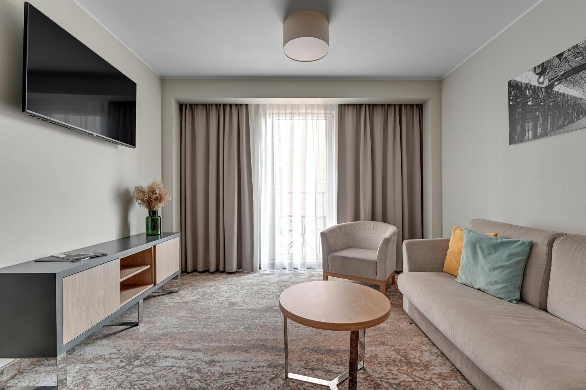 Hotel Almond Business & Spa By Grano - Grano Hotel Gdansk Riverside גדנסק מראה חיצוני תמונה